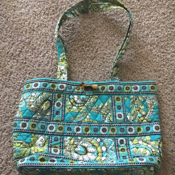 Vera Bradley Handbags - Vera Bradley Bag